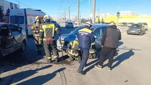 На Центральной  столкнулись три машины